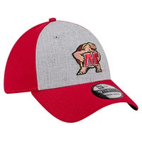 Men's New Era Heather Gray/Red Maryland Terrapins Two-Tone 39THIRTY Flex Hat