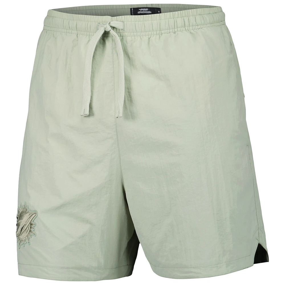 Short tissé Pro Standard Miami Dolphins Neutrals 2.0 pour homme vert clair