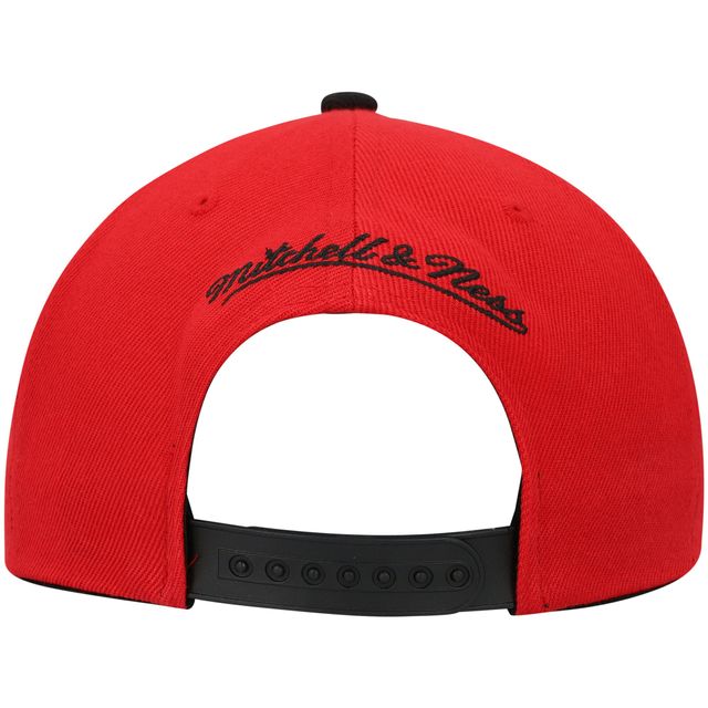 Casquette Snapback Mitchell & Ness rouge/noir Miami Heat Hardwood Classics pour hommes