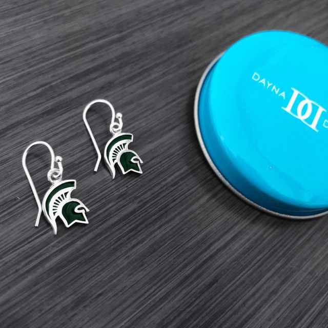 Dayna Designs Boucles d'oreilles pendantes en émail argent Spartans de l'État du Michigan pour femme