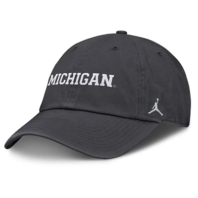 Casquette ajustable Jordan Brand anthracite Michigan Wolverines Club pour homme