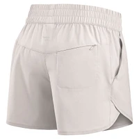 Short Vibe tissé Fanatics blanc Michigan Wolverines Studio pour femmes