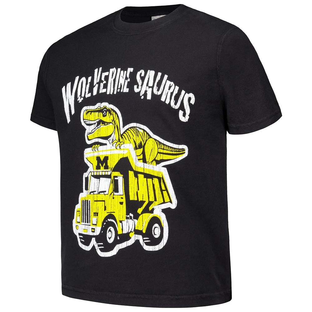 T-shirt noir pour jeunes ComfortWash Michigan Wolverines Dino Truck