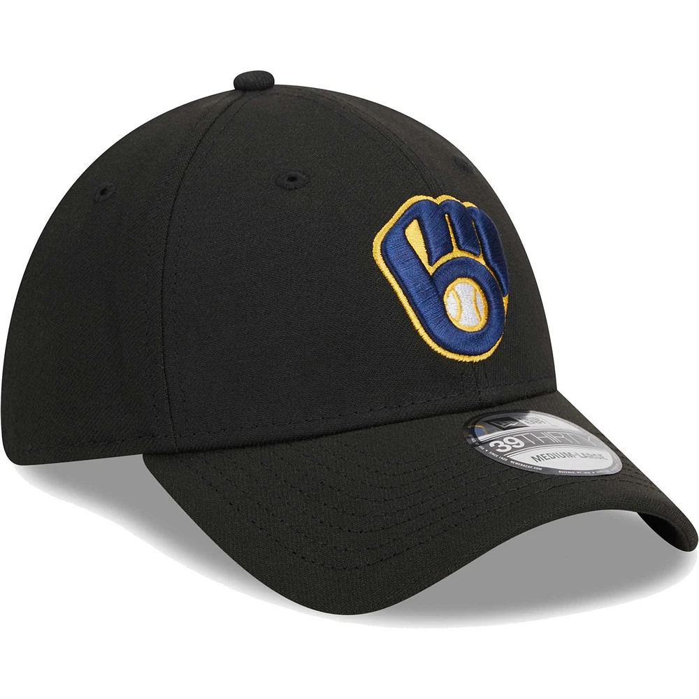 Men's New Era Black Milwaukee Brewers Logo 39THIRTY Flex Hat