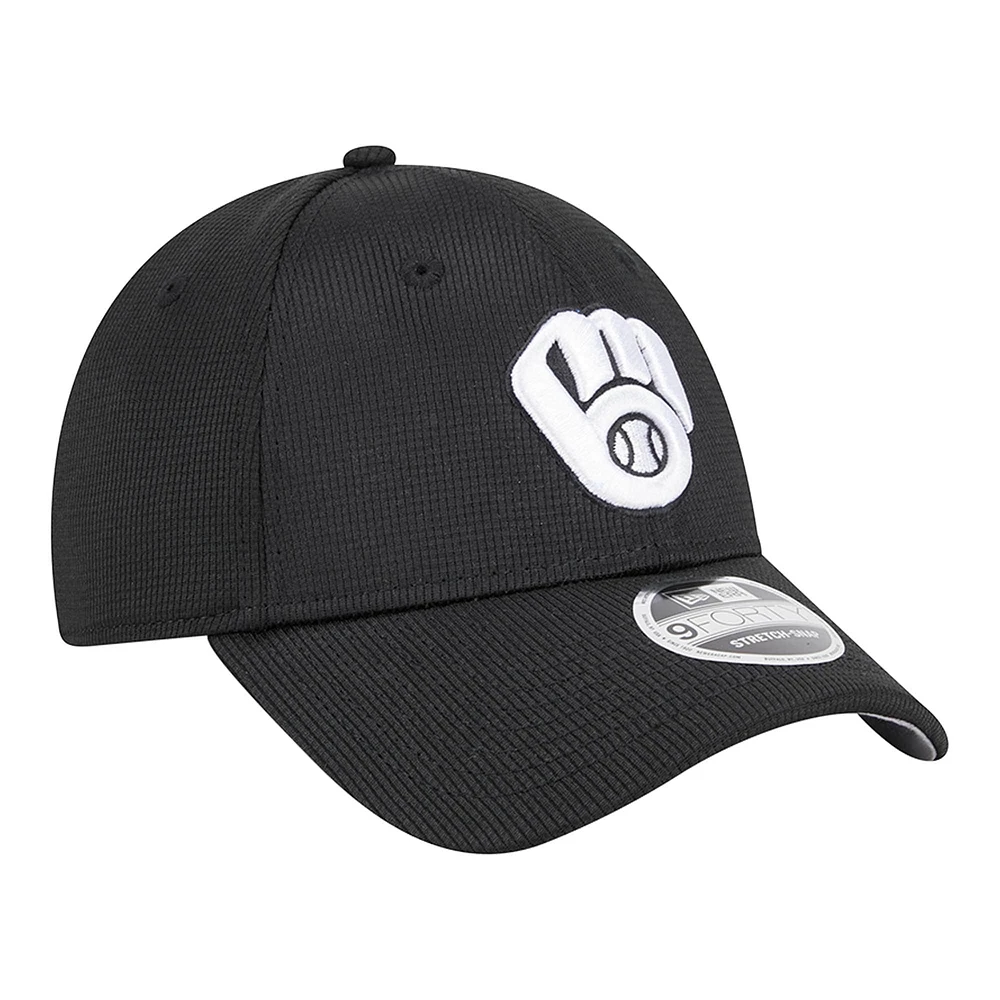 Men's New Era Black Milwaukee Brewers Pivot 9FORTY Adjustable Hat