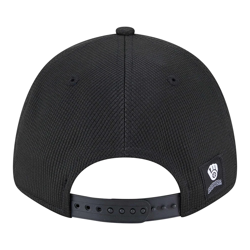 Men's New Era Black Milwaukee Brewers Pivot 9FORTY Adjustable Hat
