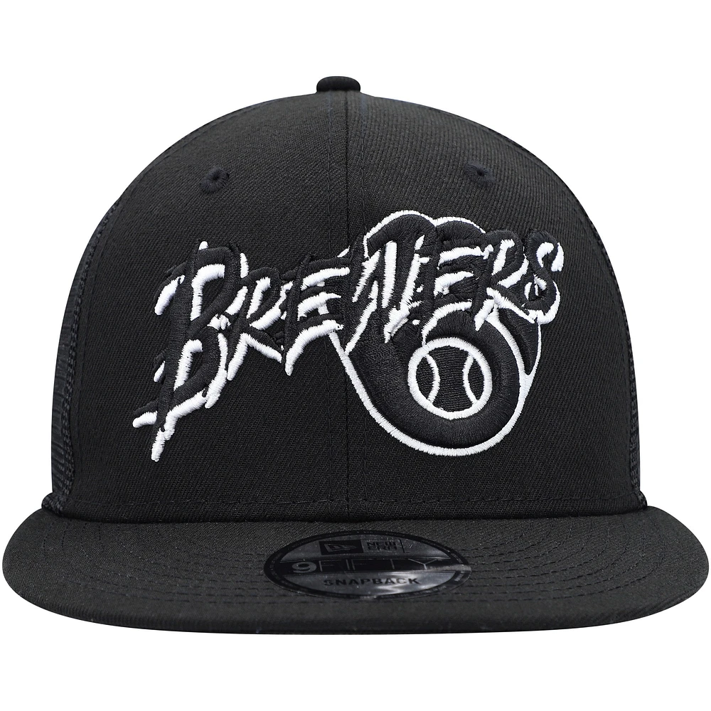 Men's New Era Black Milwaukee Brewers Street Trucker 9FIFTY Snapback Hat