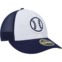 Men's New Era White/Navy Milwaukee Brewers 2023 On-Field Batting Practice Low Profile 59FIFTY Fitted Hat