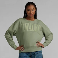 Women's Fanatics Green Milwaukee Brewers Elements Flow Pullover Sweatshirt
