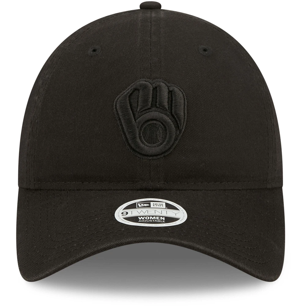 Women's New Era Milwaukee Brewers Black on Black Core Classic II 9TWENTY Adjustable Hat