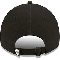 Women's New Era Milwaukee Brewers Black on Black Core Classic II 9TWENTY Adjustable Hat