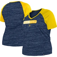 T-shirt à col en V raglan teint par espacement New Era pour femme bleu marine Milwaukee Brewers Taille Plus