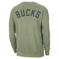Men's Jordan Brand Green Milwaukee Bucks Courtside Statement Edition Heavyweight Pullover Sweatshirt