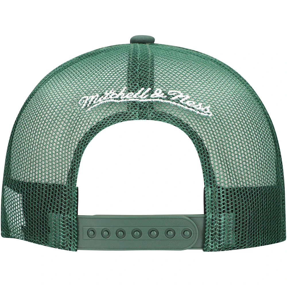 Casquette réglable Mitchell & Ness Hunter Green Milwaukee Bucks Core Evergreen OTC Trucker pour hommes