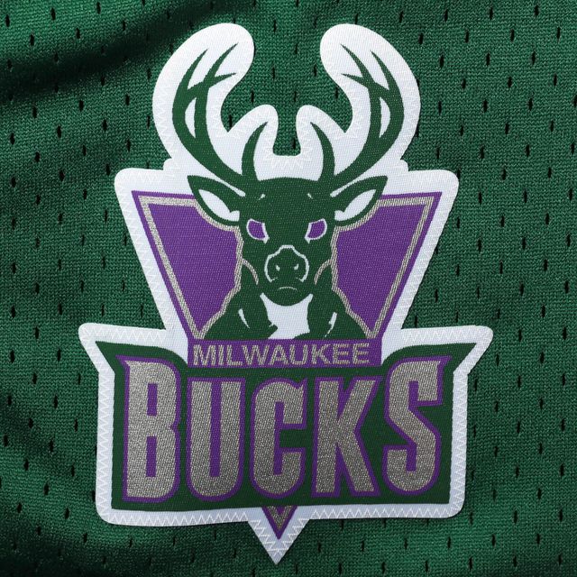 Short violet Milwaukee Bucks Big & Tall Hardwood Classics Team Swingman pour hommes de Mitchell Ness
