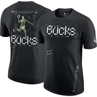 T-shirt Nike Milwaukee Bucks Courtside Air Traffic Control Max90 pour homme - Noir
