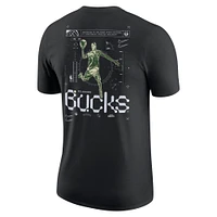 T-shirt Nike Milwaukee Bucks Courtside Air Traffic Control Max90 pour homme - Noir
