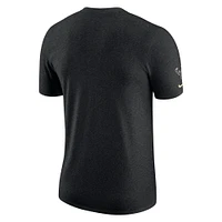 Men's Nike Heather Black Milwaukee Bucks Courtside Versus Flight Max90 T-Shirt