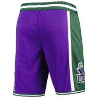 Men's Nike Purple Milwaukee Bucks 2022/23 Classic Edition Swingman Performance Shorts