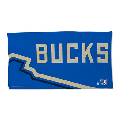 Serviette de plage simple face WinCraft Milwaukee Bucks 2024/25 City Edition On Court 22'' x 42''