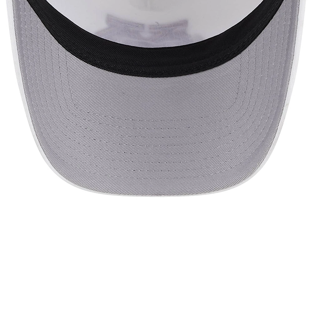 Men's New Era White/Maroon Minnesota Golden Gophers Court Sport Foam A-Frame 9FORTY Adjustable Trucker Hat