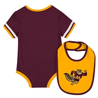 Newborn & Infant Colosseum  Maroon Minnesota Golden Gophers Bodysuit Bib Set