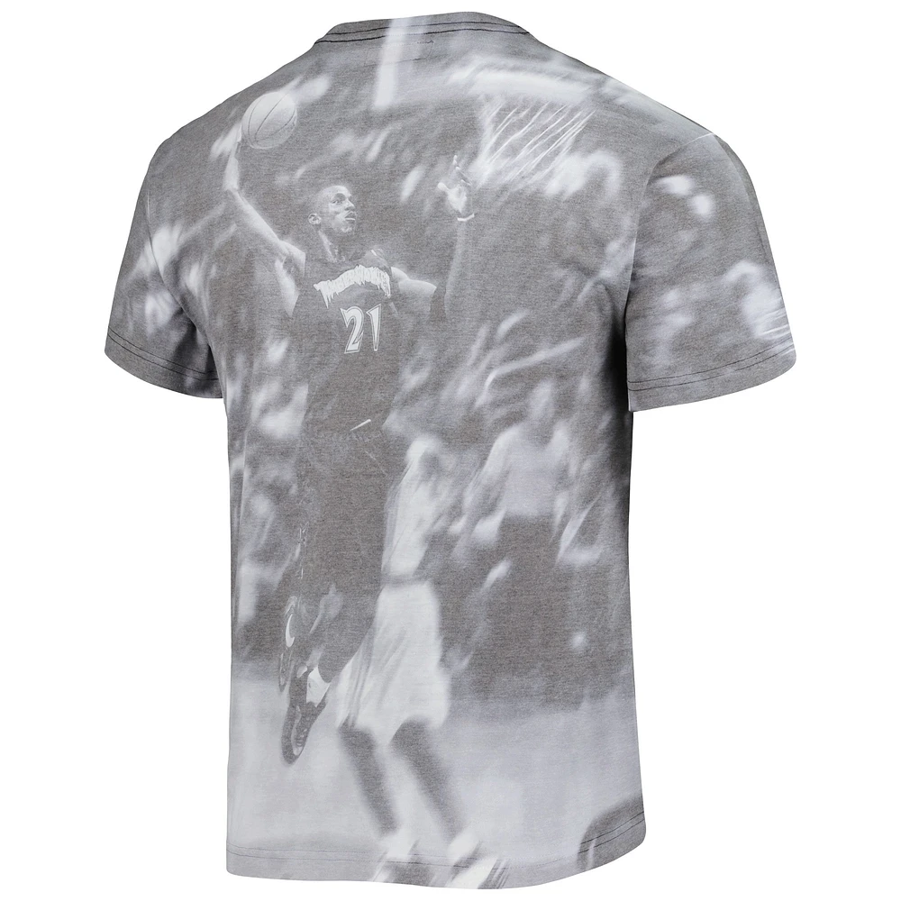 T-shirt Mitchell & Ness Kevin Garnett Heather Grey Minnesota Timberwolves Above The Rim pour hommes