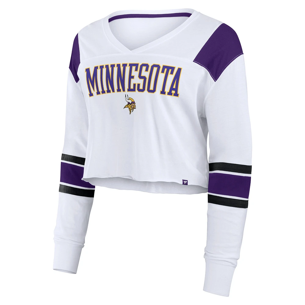 Women's Fanatics  White Minnesota Vikings Stretch Cropped Fashion Long Sleeve T-Shirt
