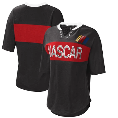 T-shirt noir Touch NASCAR Lead Off Henley pour femme