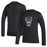 T-shirt d'avant-match à manches longues avec logo adidas pour hommes, NC State Wolfpack Primary Locker, noir