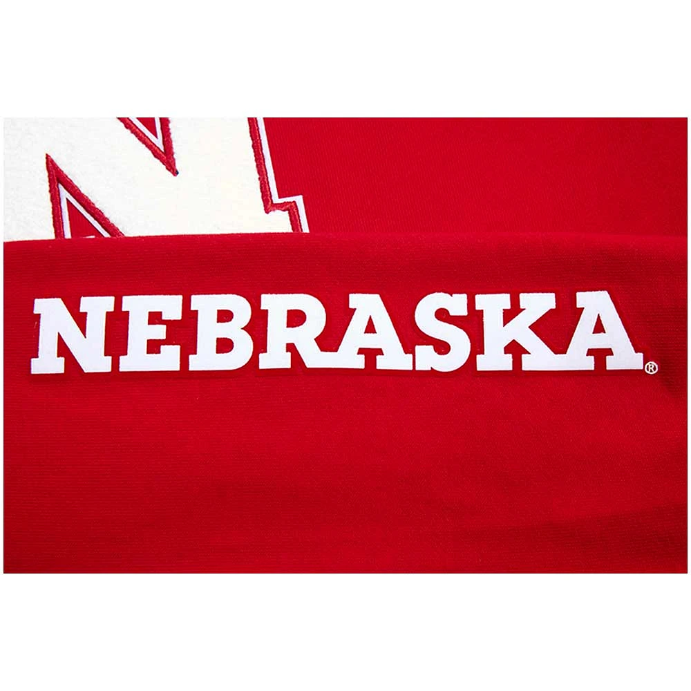 Men's Pro Standard Red Scarlet Classic Stacked Logo Pullover Hoodie