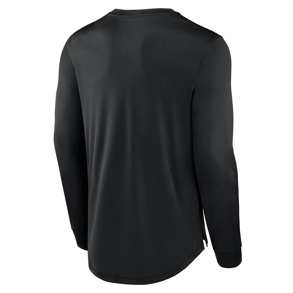 Men's Fanatics Black New England Patriots Blackout Long Sleeve T-Shirt