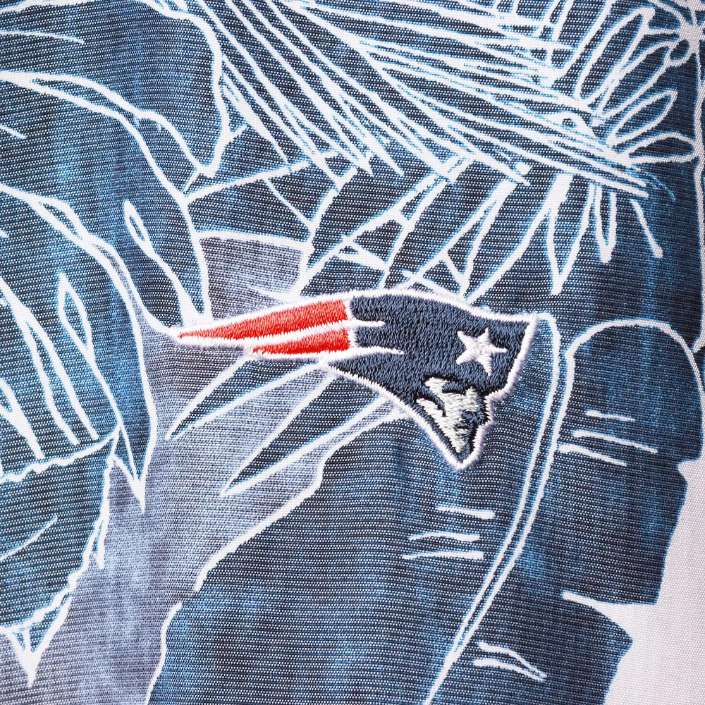 Chemise boutonnée IslandZone à motif floral des New England Patriots de Tommy Bahama pour homme, bleu marine