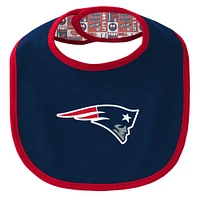 Newborn & Infant New England Patriots Dynamic Duo Bodysuit, Bib Knit Hat Set