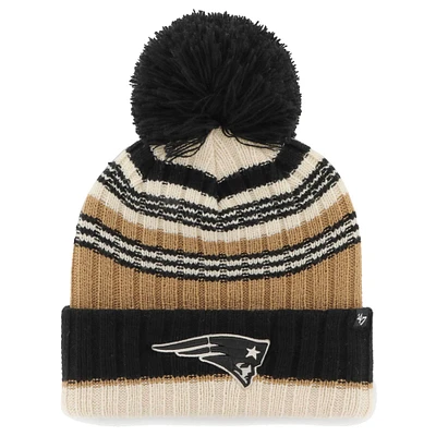 Bonnet en tricot à revers Barista '47 Natural New England Patriots pour femmes avec pompon