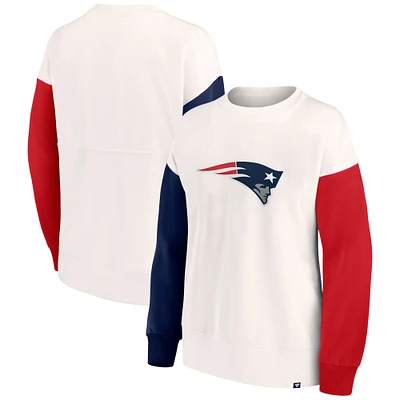 Sweat-shirt blanc avec logo principal color block des New England Patriots Fanatics pour femmes