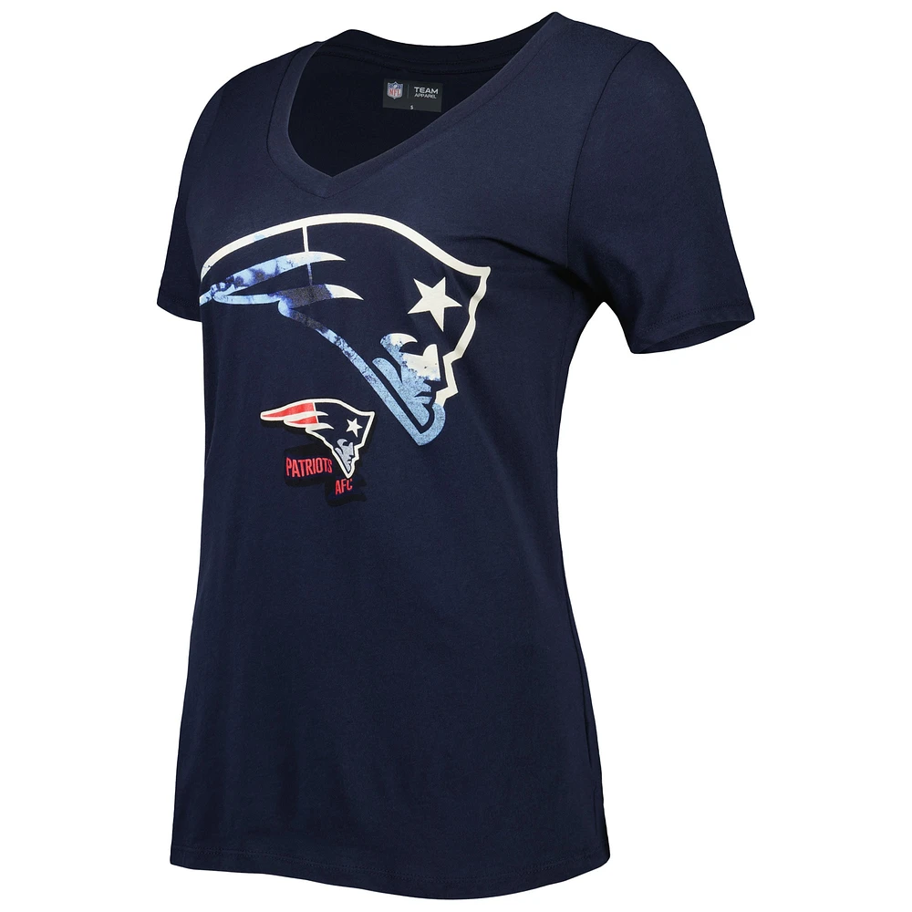 Women's New Era Navy England Patriots Ink Dye Sideline V-Neck T-Shirt