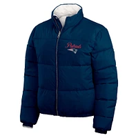 Women's WEAR by Erin Andrews  Navy/White New England Patriots Reversible Cropped Full-Zip Puffer Jacket