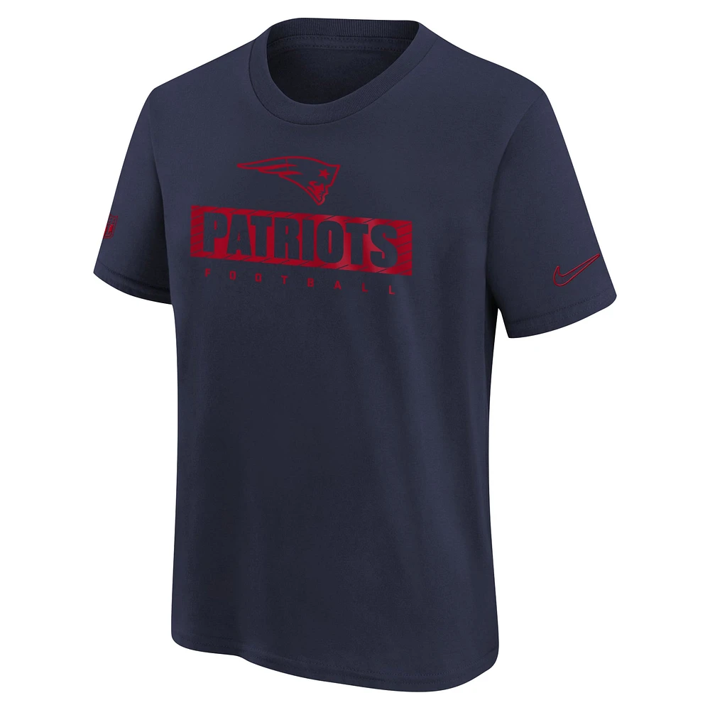 Youth Nike Navy New England Patriots 2024 Sideline Legend Performance T-Shirt