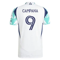 Maillot de joueur authentique adidas Leonardo Campana New England Revolution 2025 Eastern White Pine x Flag of pour homme
