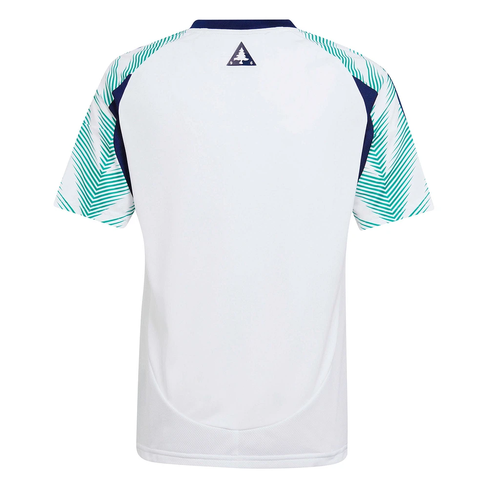 Maillot réplique adidas New England Revolution 2025 Eastern White Pine x Flag of pour jeunes