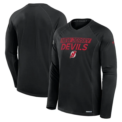 T-shirt à manches longues authentique Pro Rink Tech des New Jersey Devils pour hommes Fanatics Black