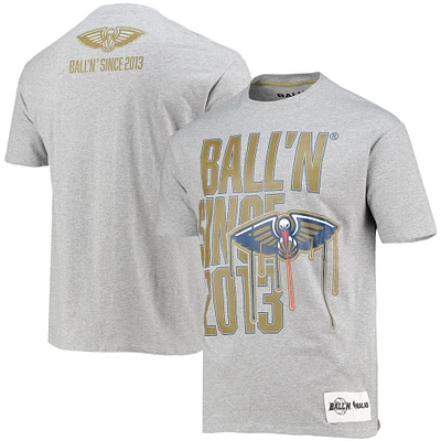 V118178 PELICN GRIS HOMME BALL'N SINCE SS TEE TEEMENSCR