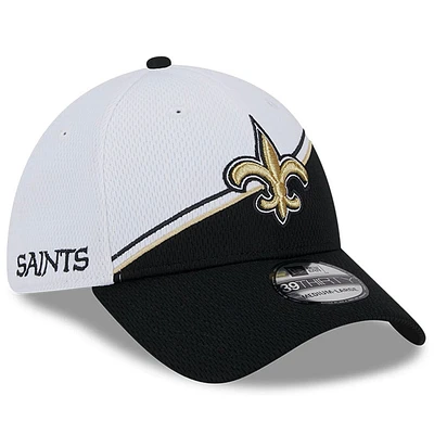 Men's New Era  White/Black Orleans Saints 2023 Sideline 39THIRTY Flex Hat