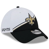Men's New Era  White/Black Orleans Saints 2023 Sideline 39THIRTY Flex Hat