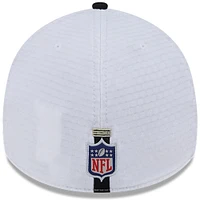 Men's New Era White/Black Orleans Saints 2024 NFL Training Camp 39THIRTY Flex Hat