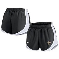 Women's Nike Black New Orleans Saints Tempo Performance Shorts