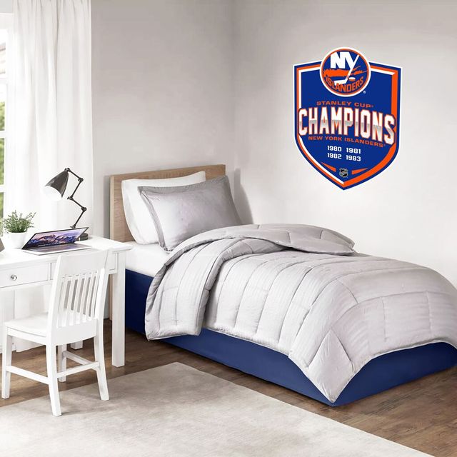 New York Islanders 4-Time Stanley Cup Champions - 16'' x 22'' Repositionable Shield Decal