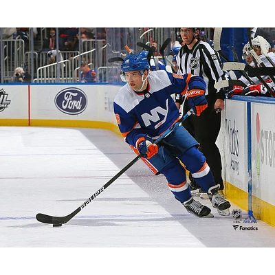 Oliver Wahlstrom, patins non signés des Islanders de New York avec photo la rondelle