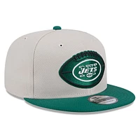 Men's New Era Stone/Green New York Jets 2024 Sideline Historic 9FIFTY Snapback Hat